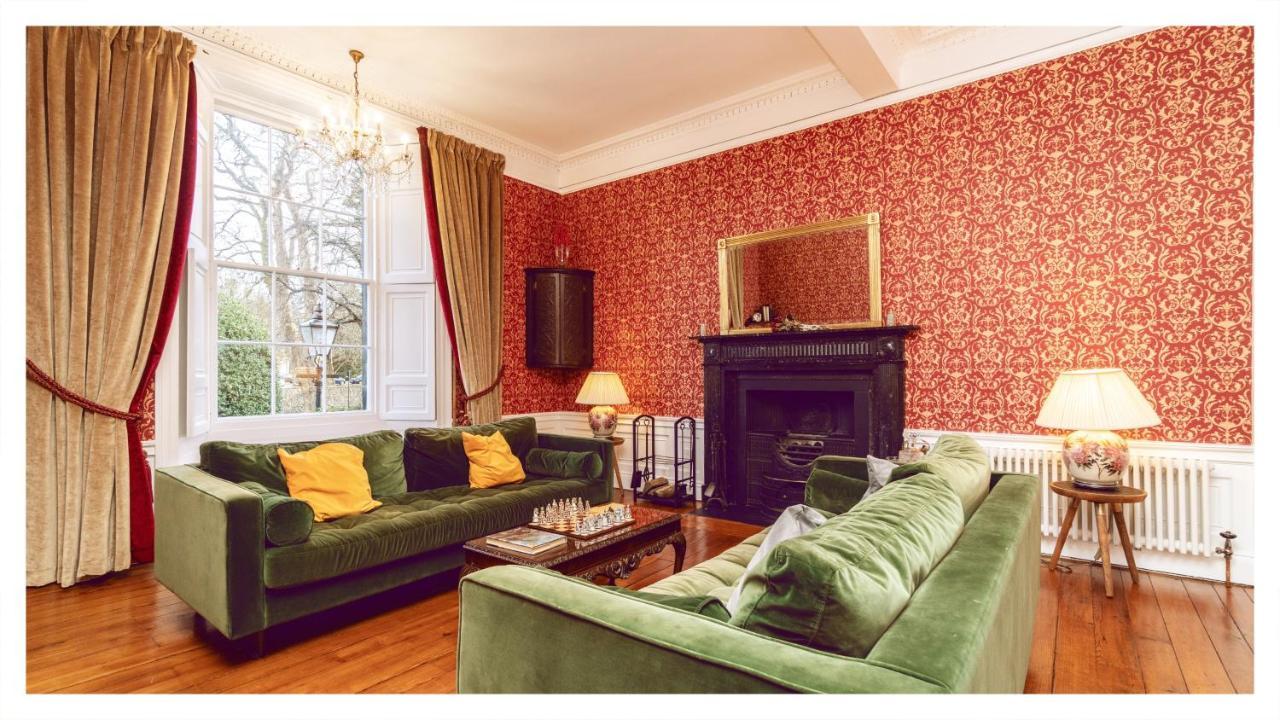 A Luxurious Masterpiece Steps From Stirling Villa Eksteriør billede